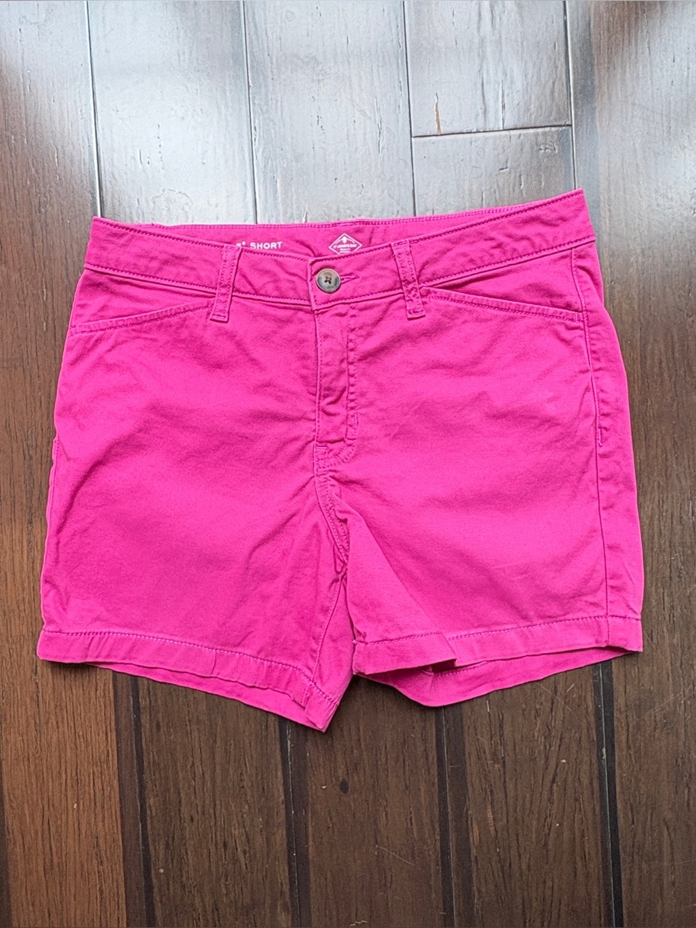 St John's Bay Women's Shorts Casual  size 4 summer tropical vacation bright